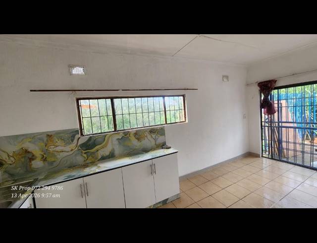 4 BEDROOM FREESTANDING FOR SALE IN ALLANDALE